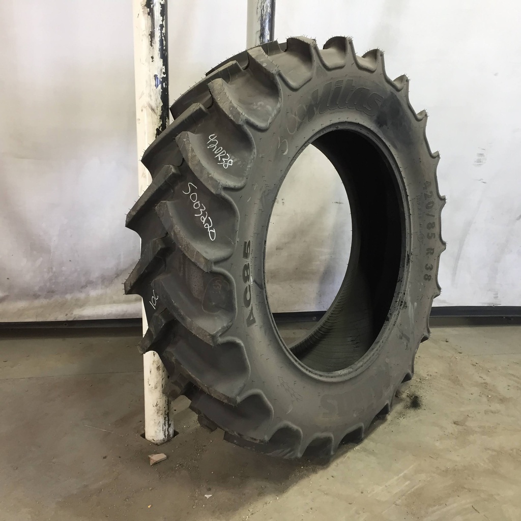 420/85R28 Mitas AC85 Radial R-1W 144 A8
