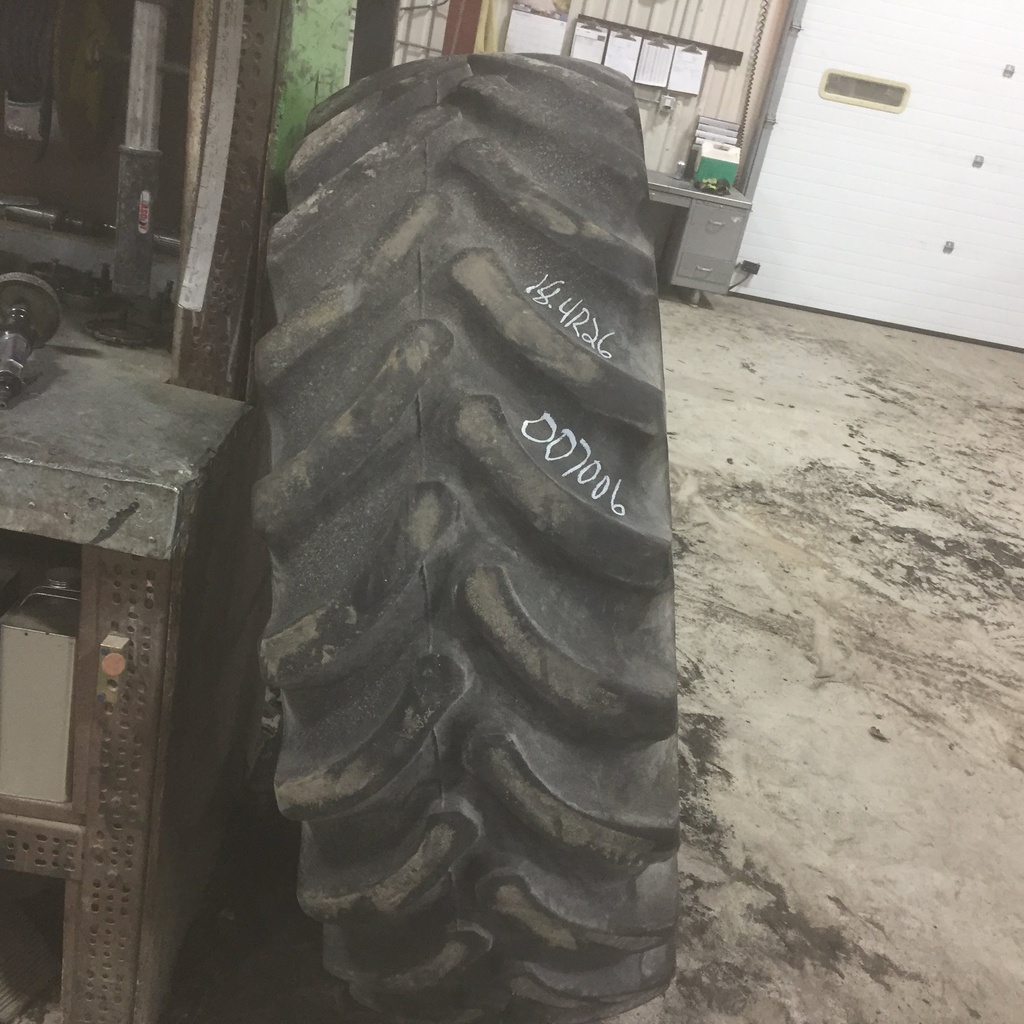 18.4/-26 Firestone Super All Traction FWD R-1 140 A8, E (10 Ply) 60%