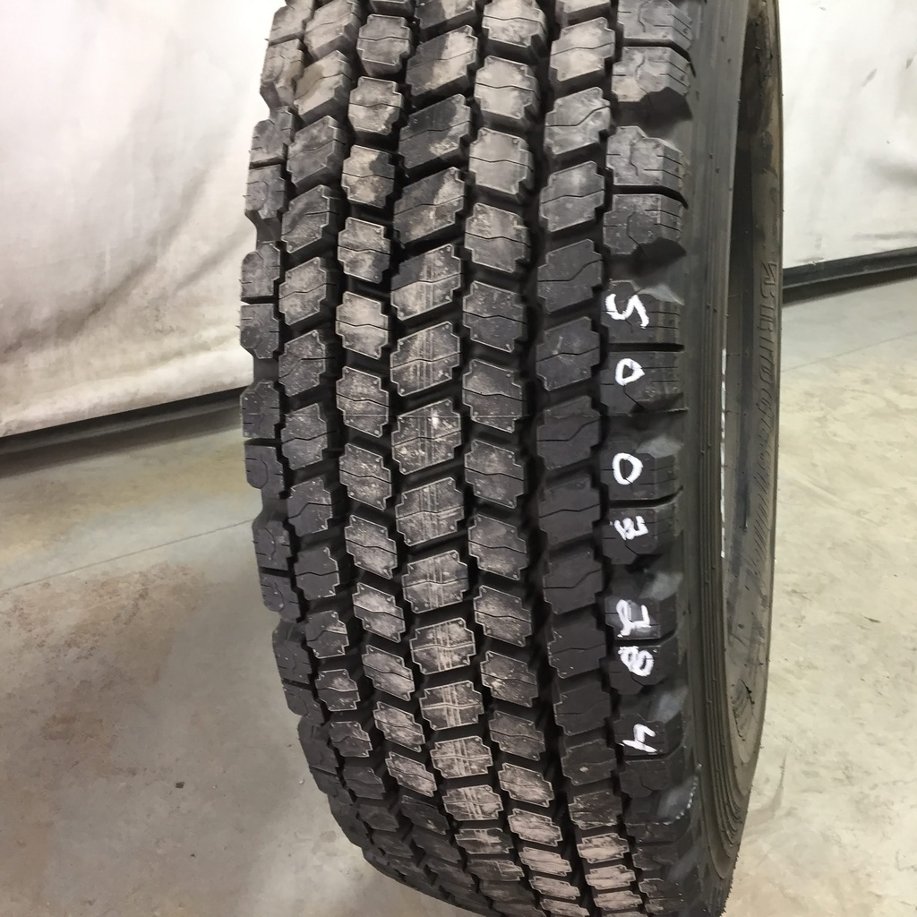 14.00/R24 Bridgestone VSW V-Steel Snow Wedge A/S 153 A8, 1* (0 Ply) 99%