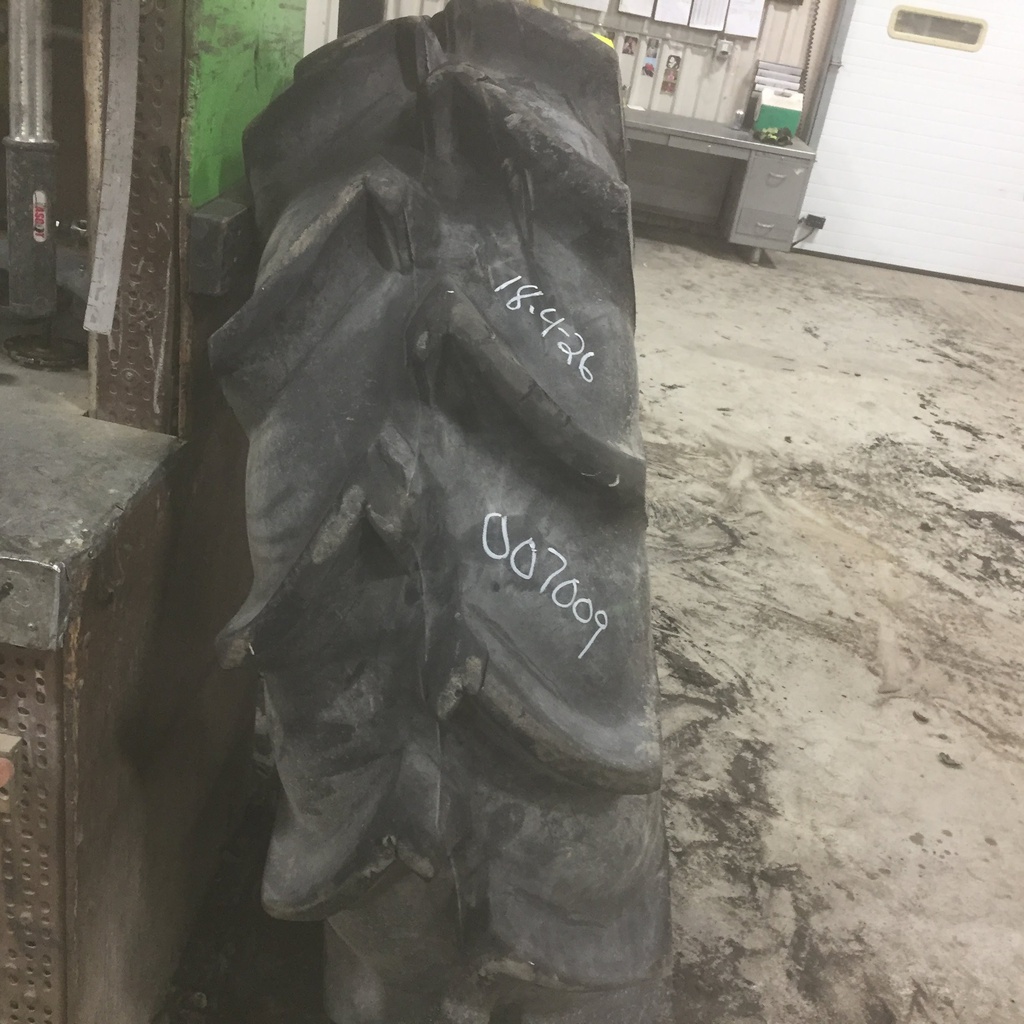 18.4/-26 Titan Farm Special Service R-2, C (6 Ply) 65%