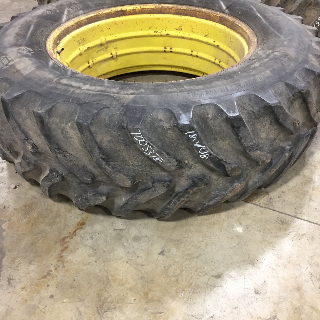 18.4/R38 Kelly-Springfield Power Mark L/S R-1 1* 60%