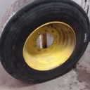 445/50R22.5 Double Coin Recap on John Deere Yellow 10-Hole Hub Pilot