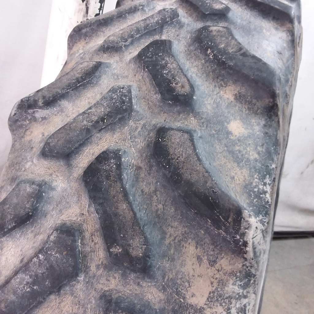 18.4/R42 Goodyear Farm DT710 Radial R-1 148 A8 35%