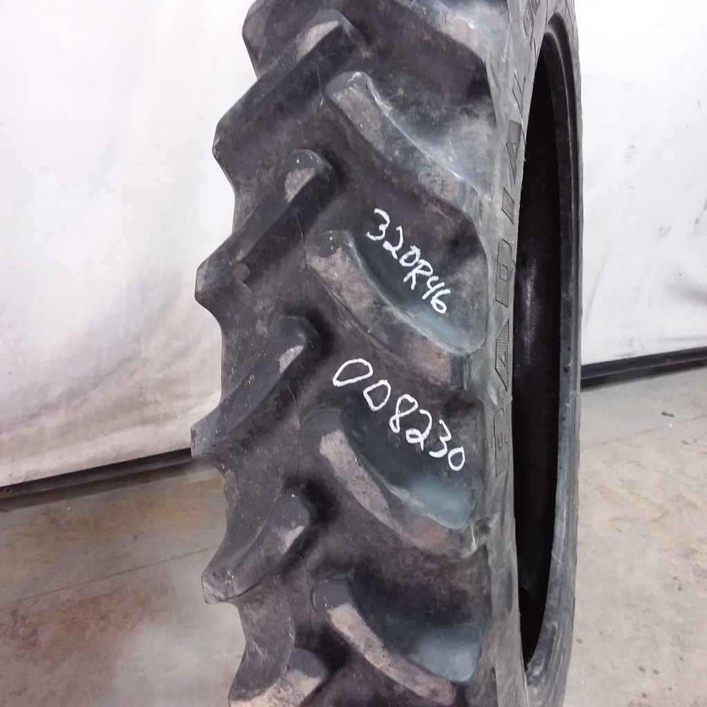 320/90R46 Firestone Radial 9000 R-1W 148 B 90%