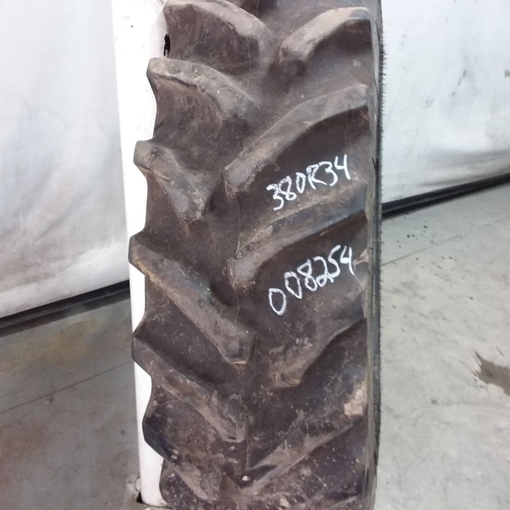 380/85R34 Goodyear Farm Dyna Torque Radial R-1 137 B 75%