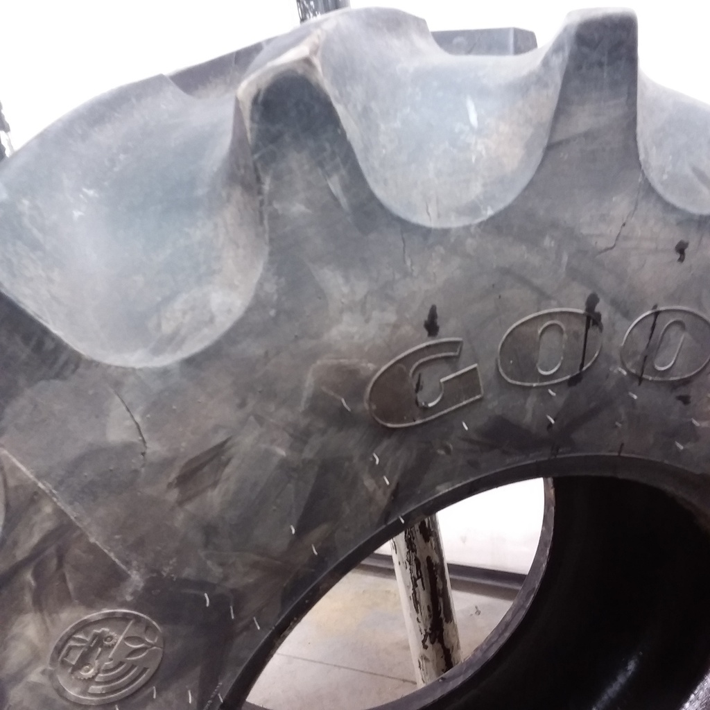 620/75R26 Goodyear Farm DT820 Super Traction R-1W 166 B 70%