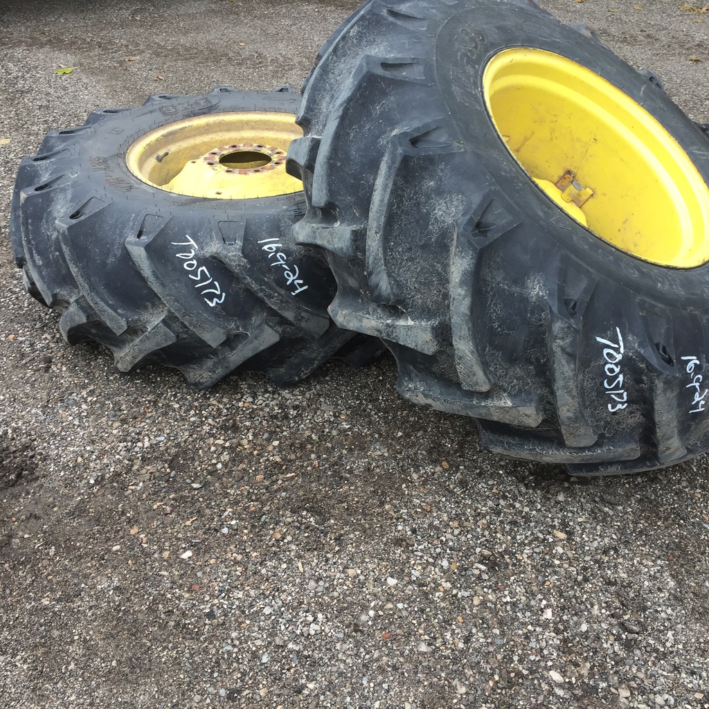 16.9/-24 BKT Tires TR 135 Drive R-1, D (8 Ply) 70%
