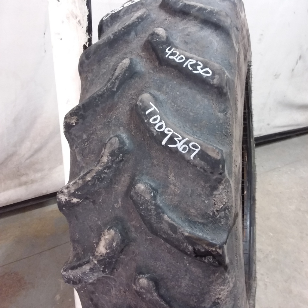 420/90R30 Goodyear Farm UltraTorque Radial R-1 142 B 30%