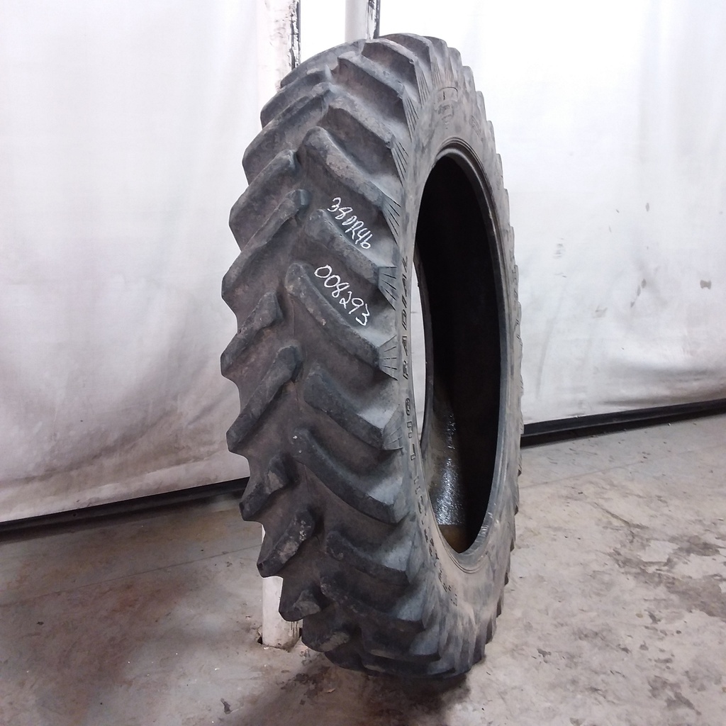 380/90R46 Titan Farm Hi Traction Lug Radial R-1 144 B 70%
