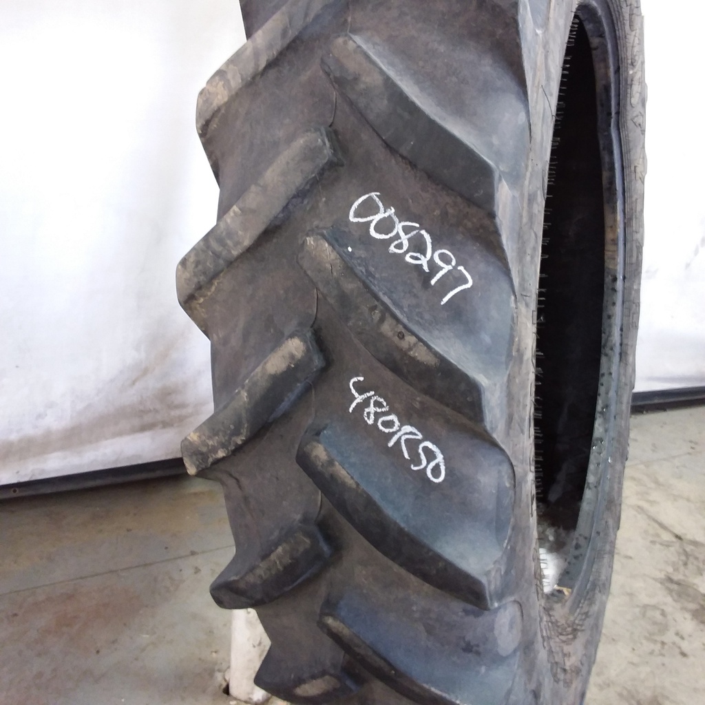 480/80R50 Goodyear Farm DT800 Super Traction R-1W 159 B 60%