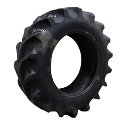 20.8/-38 Firestone Champion Spade Grip R-2 Agricultural Tires RT012212