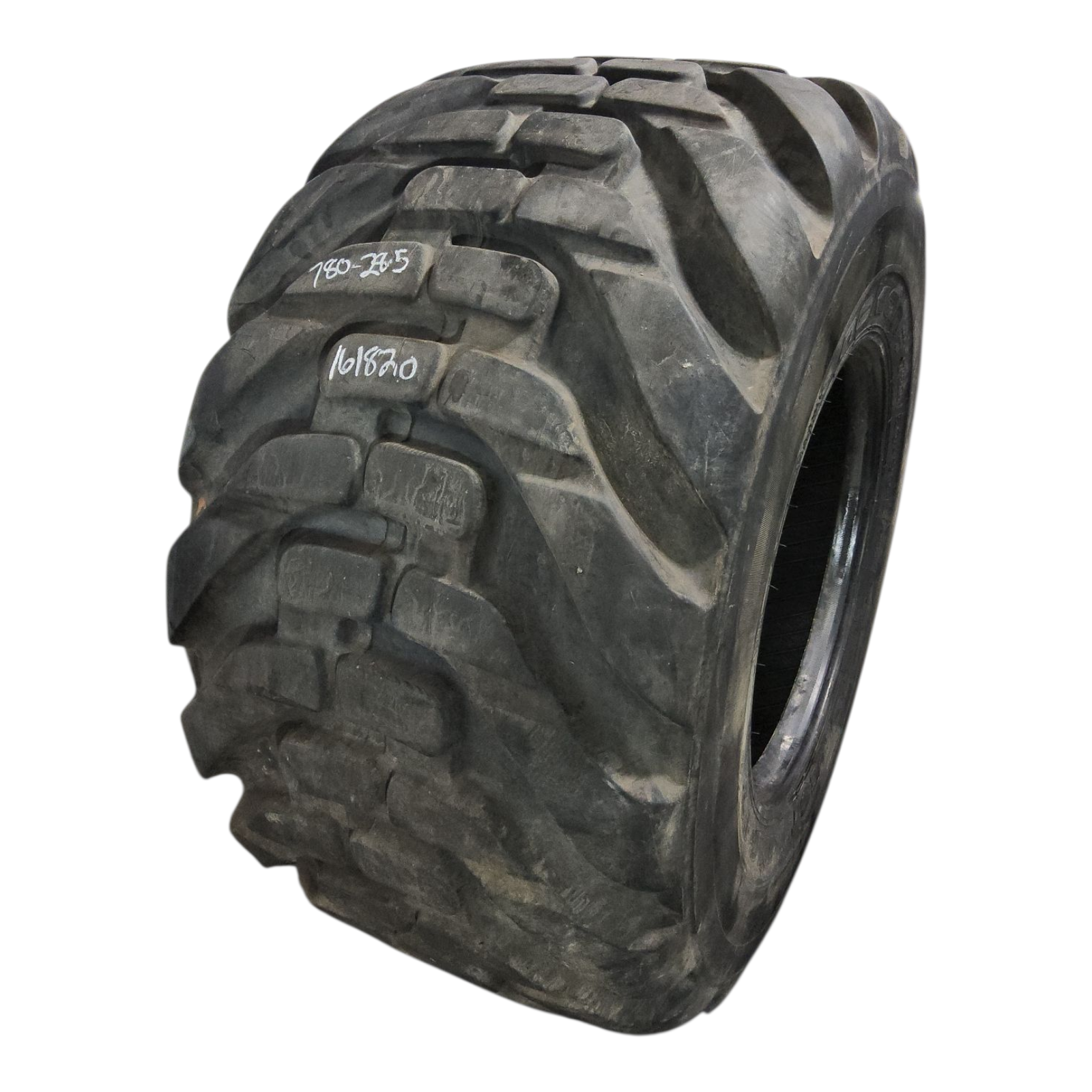 USED 780/50-28.5 Nokian Forest King F-2 N (24 Ply), 182A2 90% for