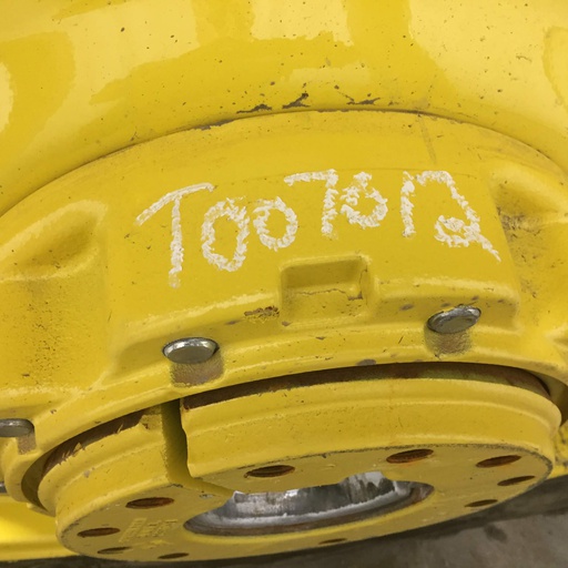 [T007012] 10-Hole Wedg-Lok OE Style, 4.72" (120.02mm) axle, John Deere Yellow