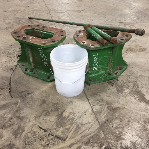 [T007510] 15.75"L Combine Frame Extension for John Deere Combine 9000 Series[Single Reduction same as Ring and Pinion] ("A" 18/18 Spline Equal Length Shafts), John Deere Green