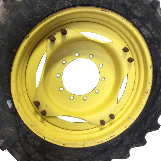 [WT008403] 10"W x 34"D Stub Disc (groups of 2 bolts) Rim with 10-Hole Center, John Deere Yellow