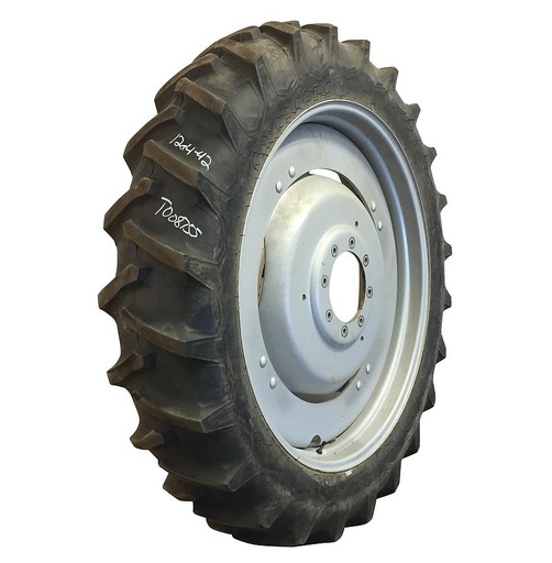 [WT008755-NRW] 10"W x 42"D Stub Disc (groups of 2 bolts) Rim with 8-Hole Center, Case IH Silver Mist