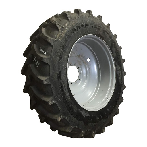 [T006871] 520/85R42 Alliance 846 Farm Pro II 85 Series R-1W on Agco Corp Gray 10-Hole Formed Plate 90%