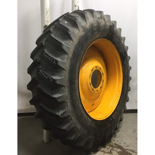 [T006891] 520/85R42 Firestone Radial All Traction 23 R-1 on Case IH Silver Mist 10-Hole Formed Plate Sprayer 70%