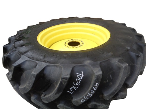 [T003767] 480/70R30 Firestone Radial All Traction DT R-1W on John Deere Yellow 8-Hole Formed Plate 85%