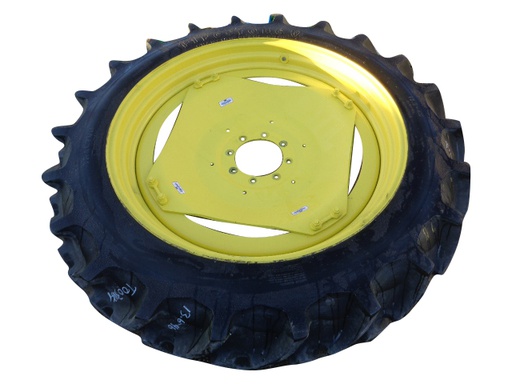 [T003884] 13.6/-46 Firestone Champion Spade Grip R-2 on John Deere Yellow 8-Hole Stub Disc 70%