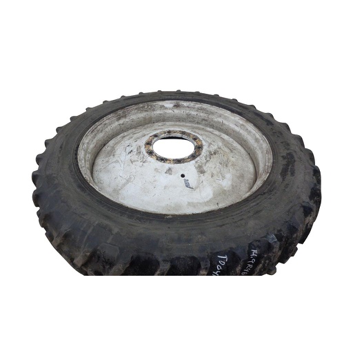 [T004178] 380/90R46 Kelly-Springfield Power Mark APR R-1 on New Holland White 10-Hole Formed Plate 60%