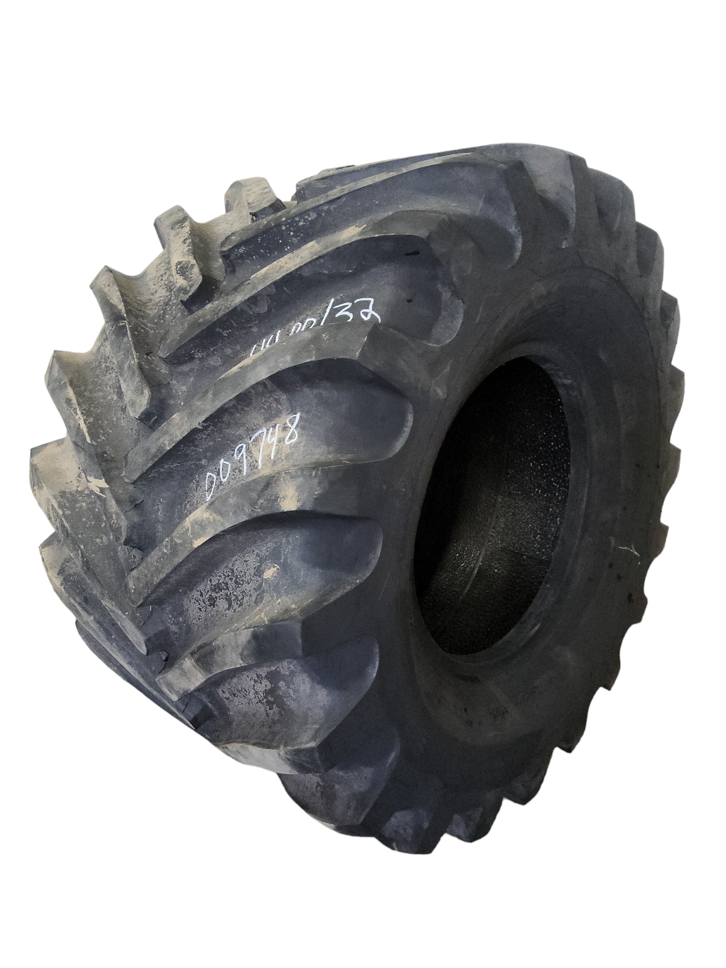 USED 73x44.00-32 Goodyear Farm Super Terra Grip XT HF-3 175B 95