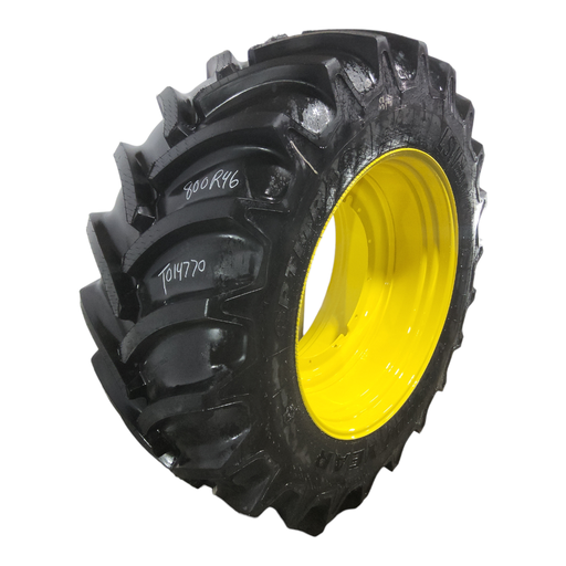 [T014770] LSW800/55R46 Goodyear Farm DT830 Optitrac R-1W on John Deere Yellow 12-Hole Stub Disc 99%