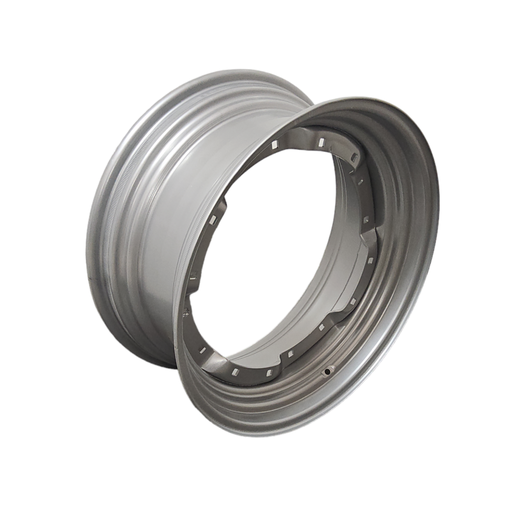 [NTS-131501] 13"W x 30"D, Case IH Silver Mist 8-Hole Waffle Wheel (Groups of 2 Bolts)