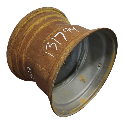 [NTS-131794] 20"W x 26"D, Case IH Silver Mist 10-Hole Formed Plate , -3.75" Offset