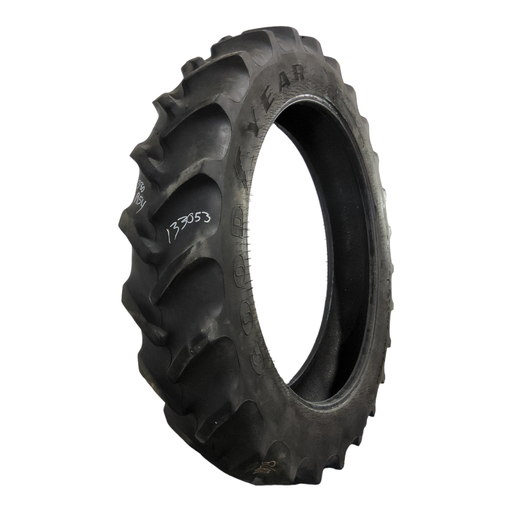 [133053] 380/90R54 Goodyear Farm DT800 Super Traction R-1W 152A8 60%