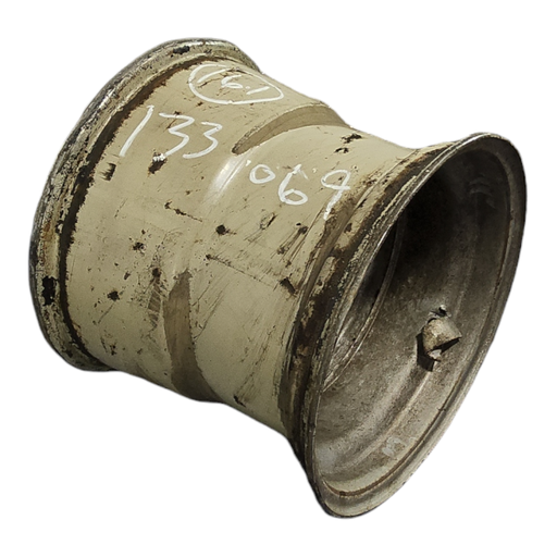 [NTS-133069] 14"W x 16.1"D, Case IH Silver Mist 8-Hole Implement , 0.62" Offset