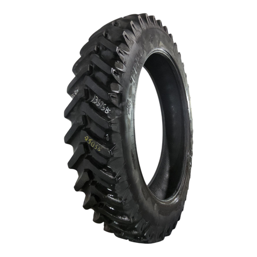 [135758] 380/90R54 Titan Farm TT49V Radial R-1W 152A8 70%