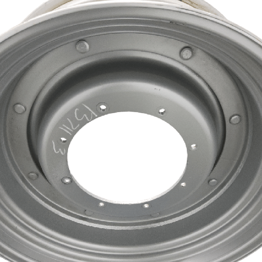 [137113] 8-Hole Stub Disc Center for 28"-34" Rim, Case IH Silver Mist