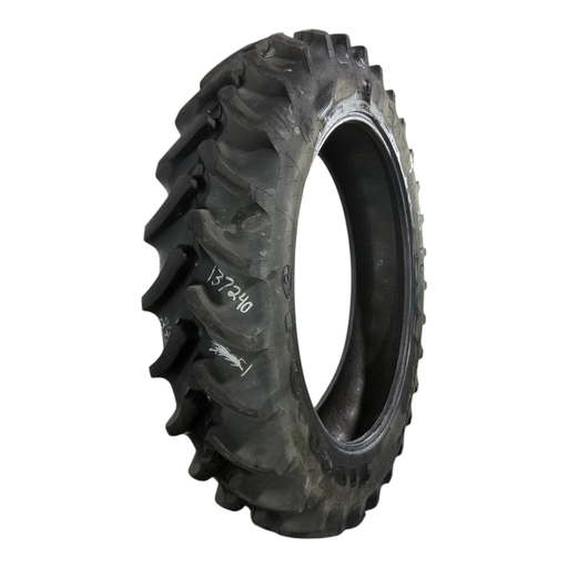 [137240] 320/90R42 Firestone Radial 9000 R-1W 139A8 80%