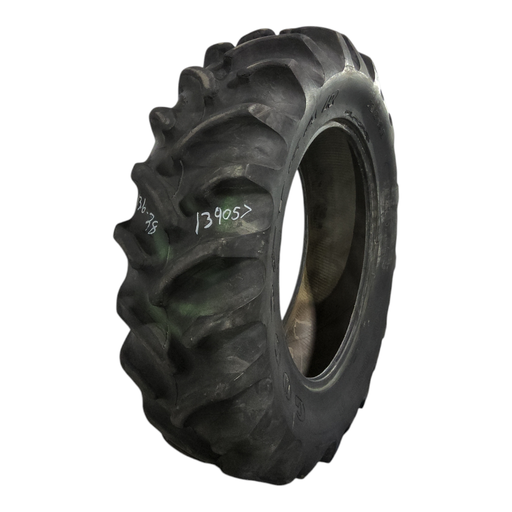 [NTS-139057] 13.6-28 Goodyear Farm Dyna Torque II R-1 D (8 Ply), 70%