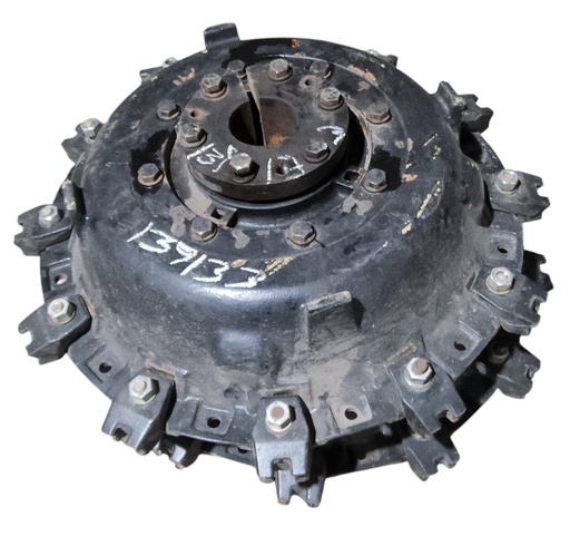 [NTS-139133] 8-Hole Cast Style Center for 36"-38" Rim, Black