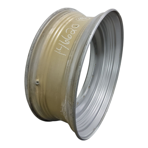 [NTS-146620] 16"W x 46"D, Case IH Silver Mist 16-Hole Stub Disc , 1.38" Offset