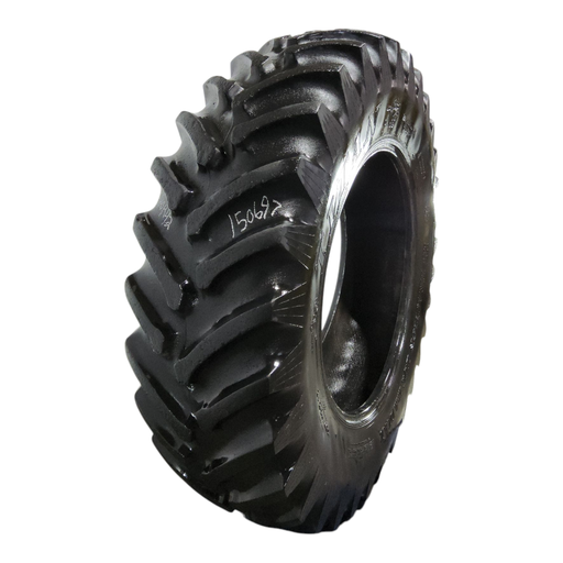 [NTS-150697] 520/85R42 Titan Farm Hi Traction Lug Radial R-1 157B 75%