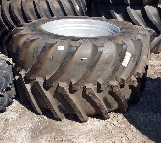[04247608891761L/R(SIS)] LSW1100/45R46 Goodyear Farm DT930 R-1W on Silver Mist 10-Hole Formed Plate