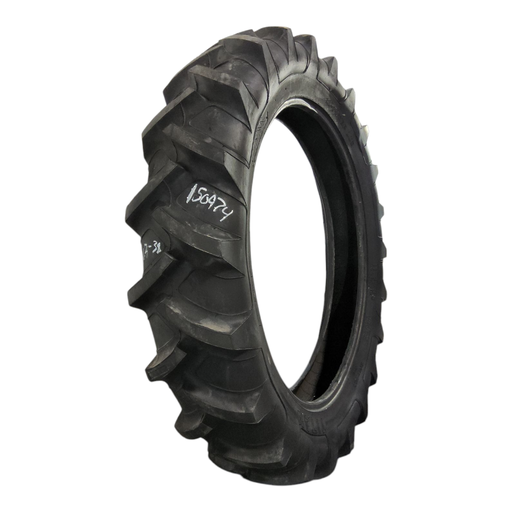 [NTS-150974] 11.2-38 Titan Farm Hi Power Lug R-1 B (4 Ply), 95%