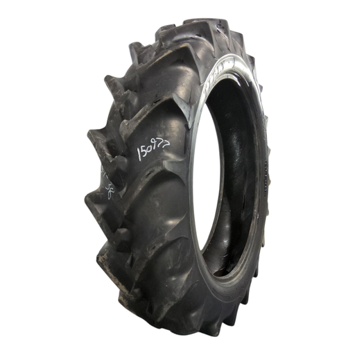 [NTS-150977] 13.6-38 Titan Farm Special Service R-2 C (6 Ply), 60%
