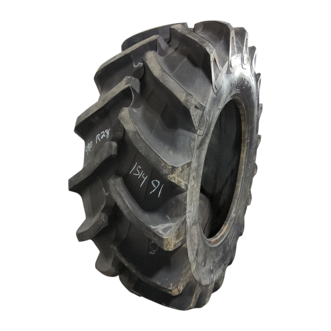 nori USED 480/70R28 Pirelli TM700 R-1W 140A8 95% for Sale | NTS