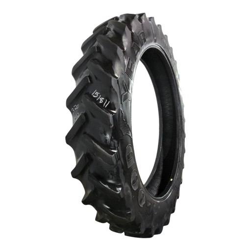 [NTS-151811] 320/90R50 Goodyear Farm DT800 Super Traction R-1W 159A8 45% 320/90R50 Goodyear Farm DT800 Super Traction R-1W 159A8 45% 320/90R50 goodyear low tread