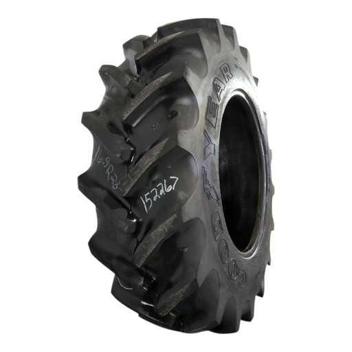 [NTS-152267] 16.9R28 Goodyear Farm Super Traction Radial R-1W 136A8 95%