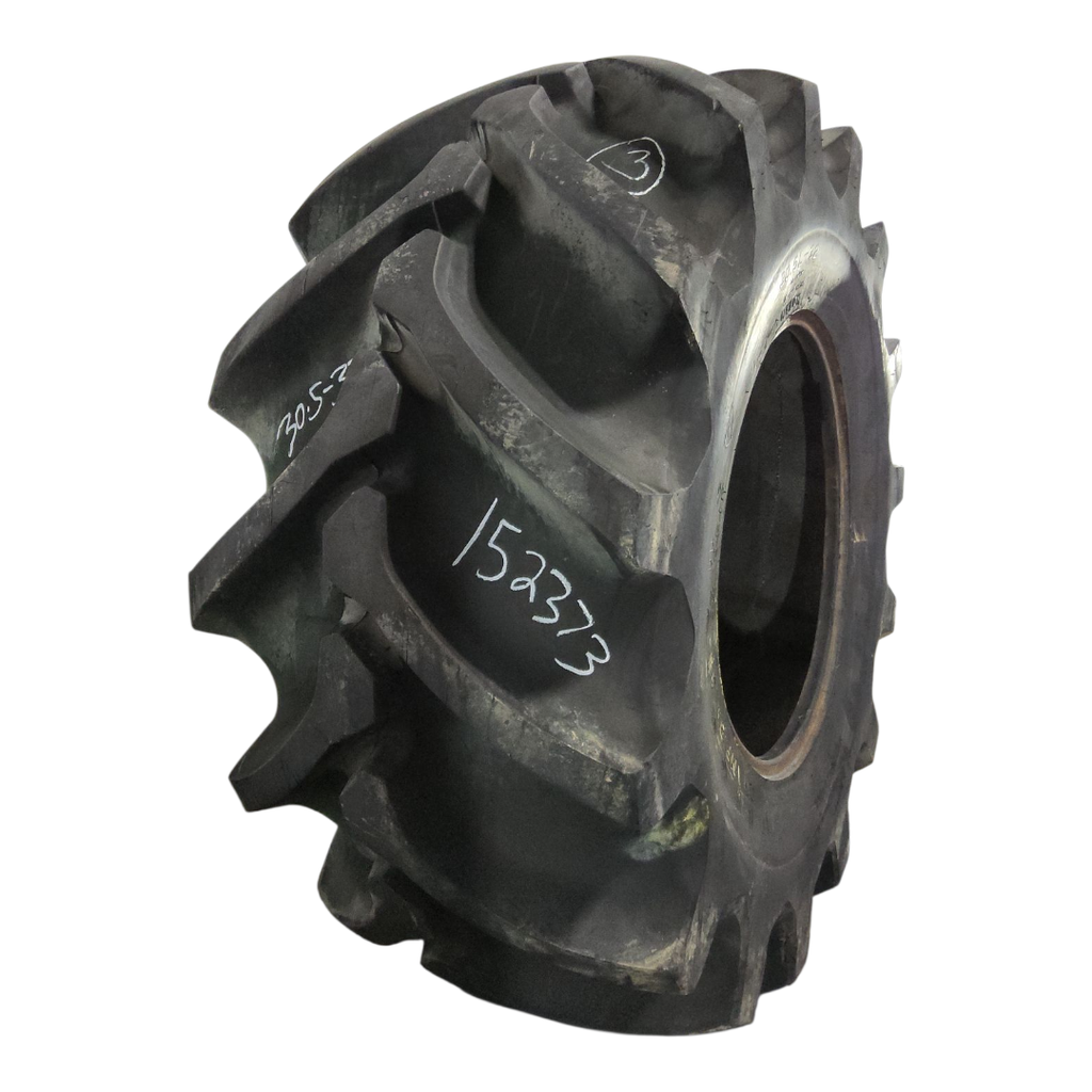 USED 30.5L-32 Firestone Champion Spade Grip R-2 F (12 Ply), 80% for ...