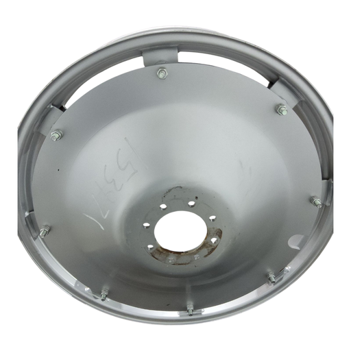 [NTS-153971] 8-Hole Rim with Clamp Center for 38" Rim, Case IH Silver Mist