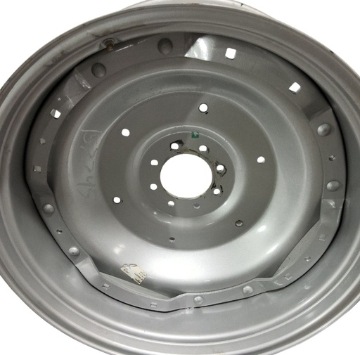 [NTS-157745] 8-Hole Waffle Disc (Groups of 2 Bolts) Center for 34" Rim, Case IH Silver Mist