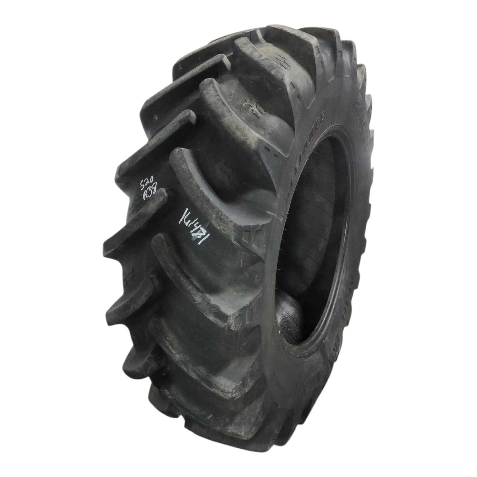 【ma】Win USED 520/85R38 Alliance Agri Traction R-1W 155A8 90% for Sale