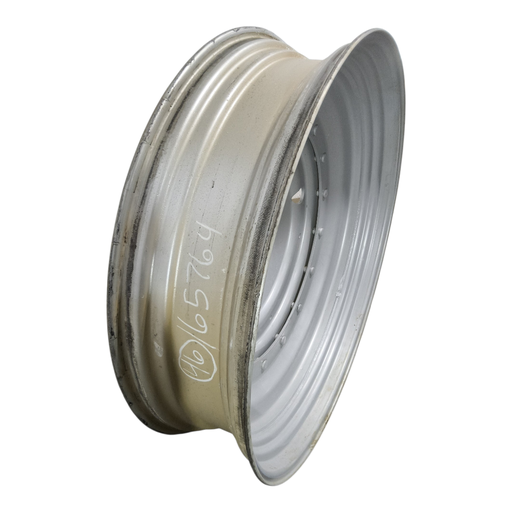 [NTS-165764] 12"W x 46"D, Case IH Silver Mist 16-Hole Stub Disc , 1.81" Offset