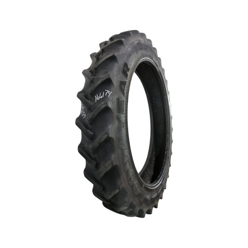 [NTS-166174] 320/105R54 Goodyear Farm DT800 Super Traction R-1W 166A8 50%